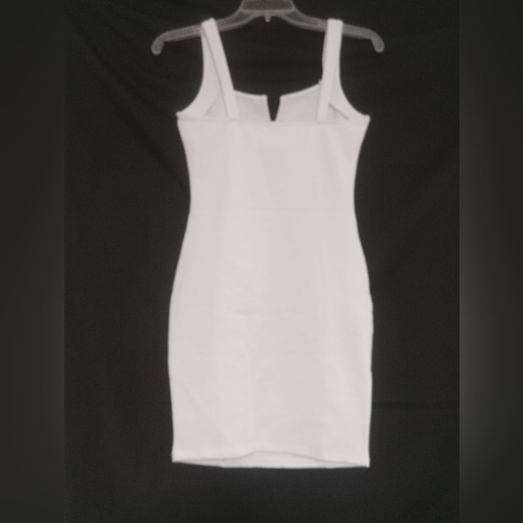 POPULAR 21 - Body contouring Dress - Picture 2 of 12